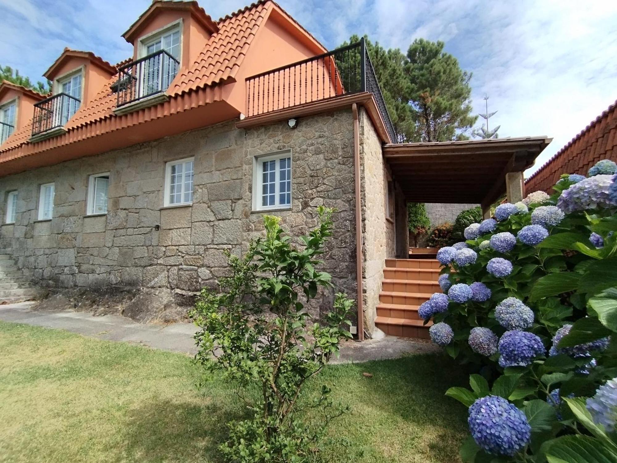 Apartmán Isla De Tambo San Salvador de Poio Exteriér fotografie